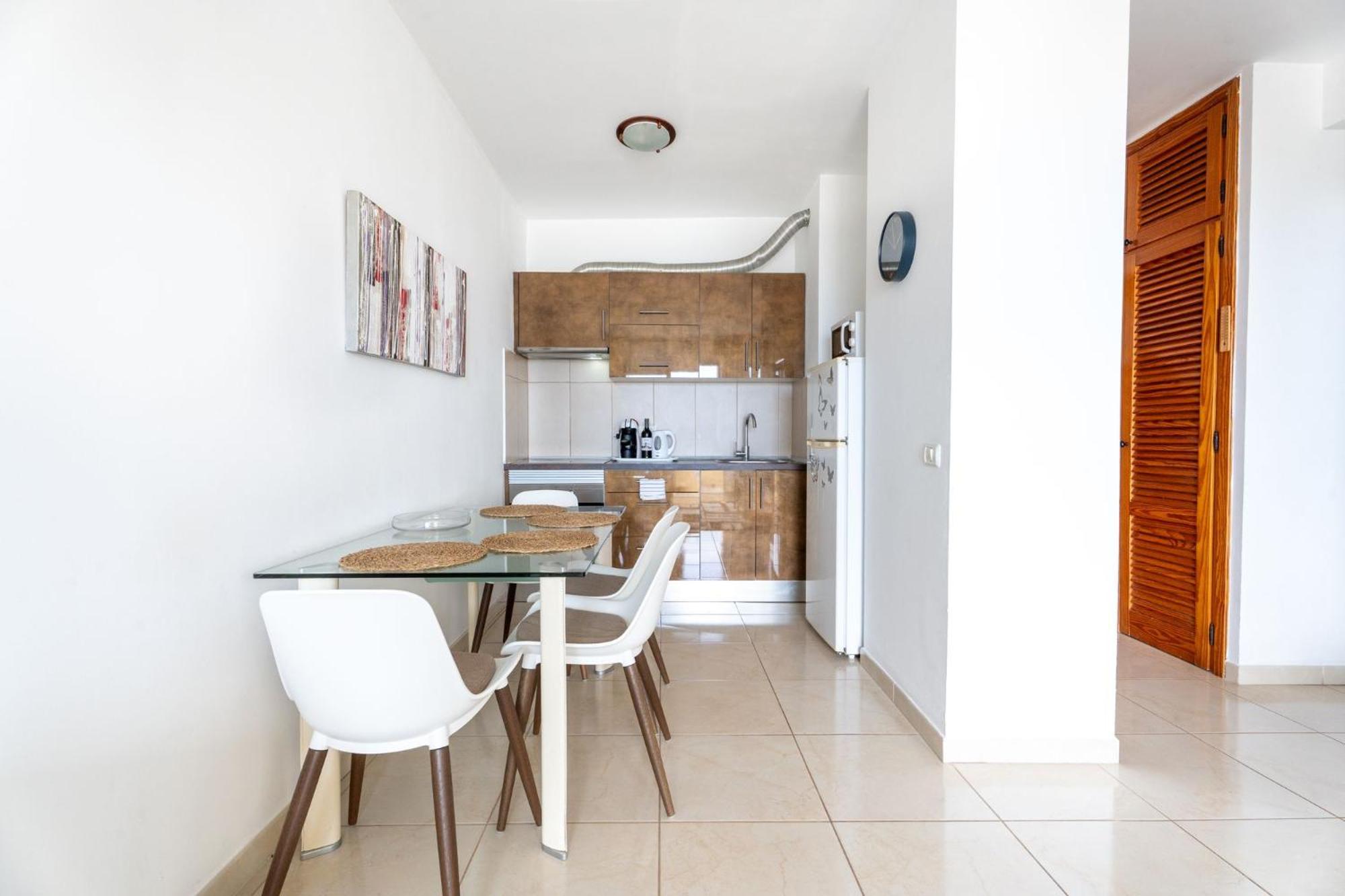 Apartment Paradise Flat Near Hard Rock With Pool