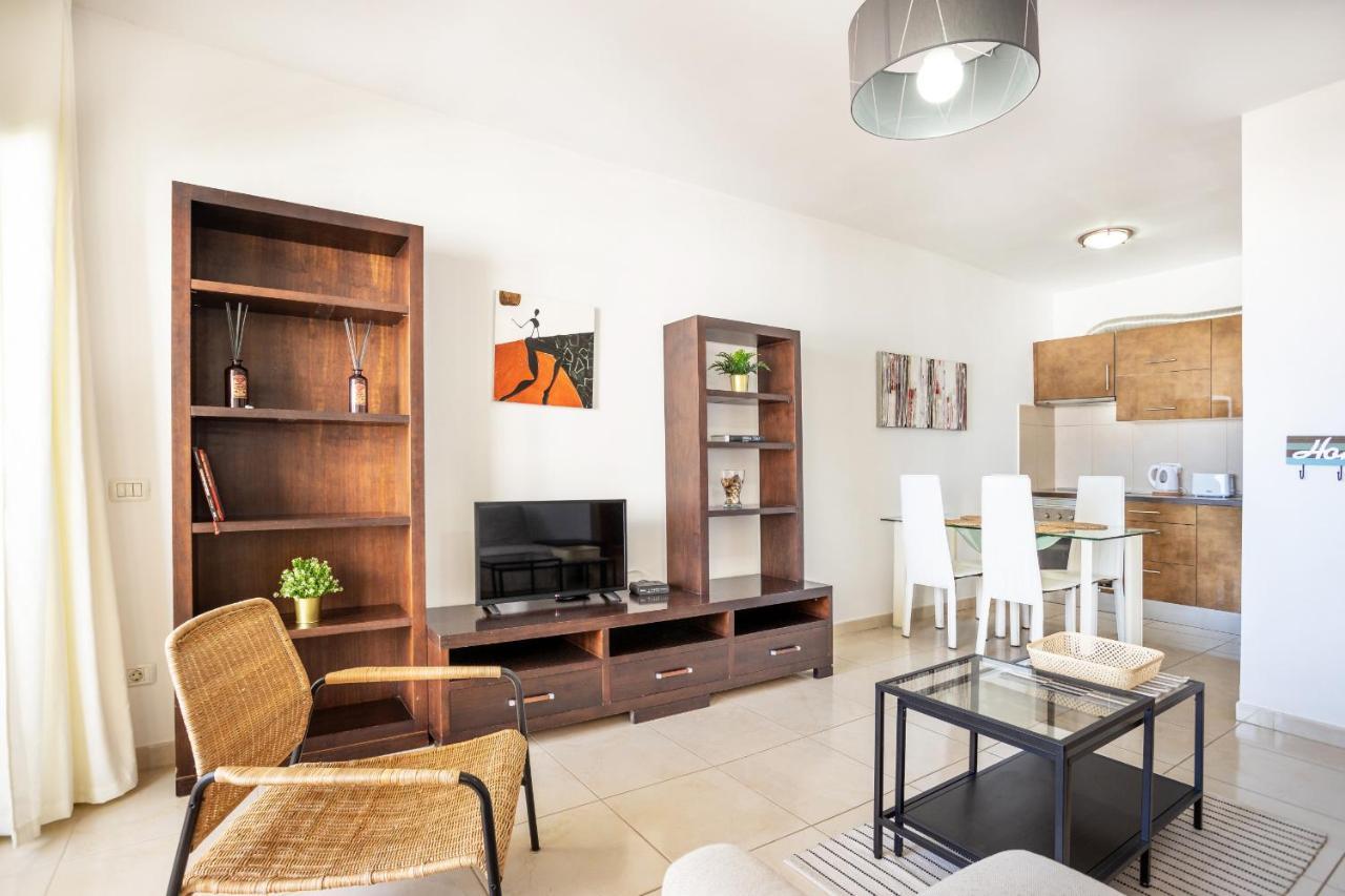 Paradise Flat Near Hard Rock With Pool Apartment